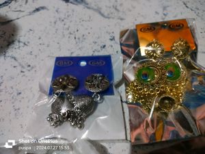 99 Rs One Pearl Necklace And 3 Earrings Set