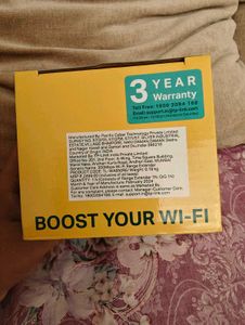 TP-Link Network Repeater (Brand New- Unused)
