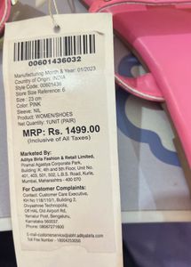 Forever 21 Pink Flats With Gold Embellished