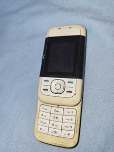 Nokia 5200