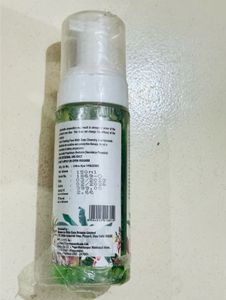 Yahvi Foaming Face Wash
