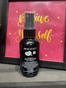 A Swiss Beauty Makeup Fixer