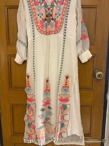 Gorgeous Embroidery Salwar Kameez