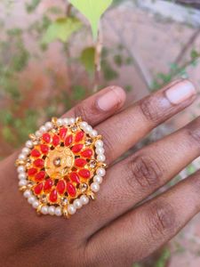 Ring With Adjustable Type