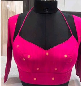 Padded Back Hook Elbow Sleeve Blouse