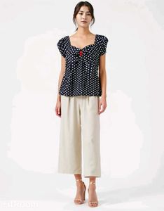 Black Pinteresty Top