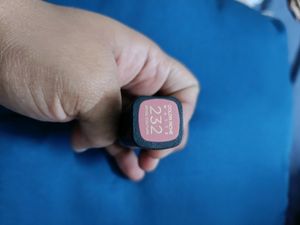 L&#39;Oreal Paris Matte Lipstick, For Soft and Smooth Lips, Long-lasting Luxurious Colour, Color Riche Moist Matte, 232 Beige Couture, 3.7g