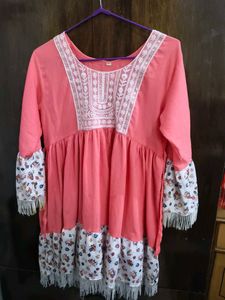 Cute Coral Floral Top