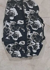 Beautiful Bag With Side And Hidden Pocket