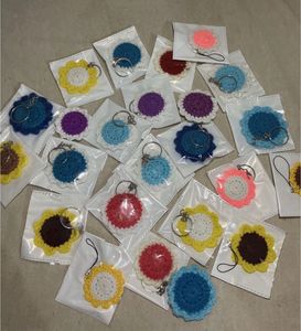 🌈 Multi-Color Sunflower Crochet Keychain