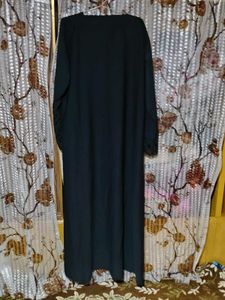 🖤 Classic Black Elegance – Timeless and versatile