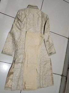 Sherwani N Churidar Payjama