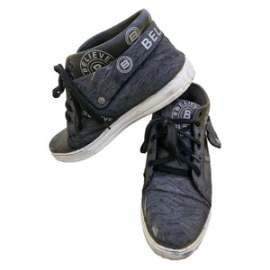 Selling The Shoes