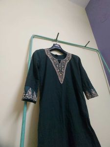 Embroidered Green Kurta