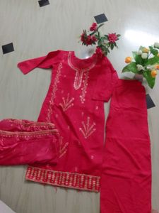 Red Embroidered Kurta Set