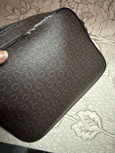 Original Guess Sling
