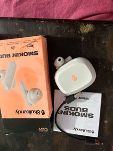 SMOKIN’ BUDS