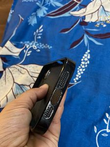 iPhone 16 Cover - Excellent Condition!