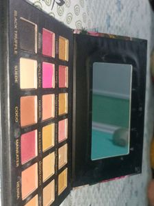 Eyeshadow Palette