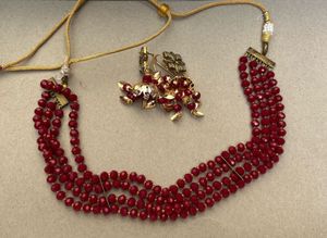 Stunning Red Beaded Necklace & Earring Set