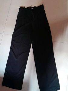 A Black trouser🖤