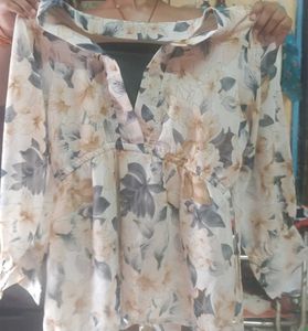 Floral Print Top