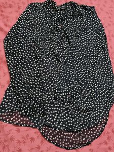 Women Black Heart Print Front Tie Blouse Top