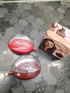 Lip Shaped Apple Lipistic Red And Maroon