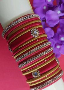 Red &amp; Gold Bangle Set