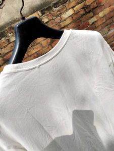 Uniqlo Graphic T-shirt