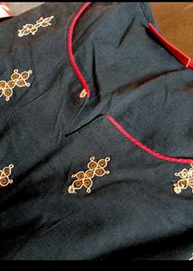Black &amp; Gold Embroidered Kurti