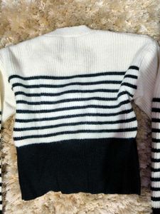 Heavy Quality Striped Knit Pullover Sweater