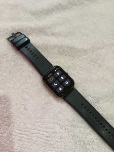 Ambrane Wise Glaze Smartwatch