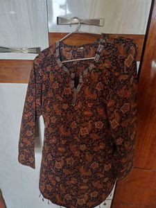 High Quality Crepe top