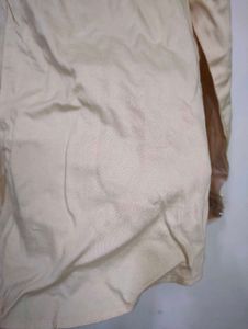 Men&#39;s Cream Button-Down Shirt