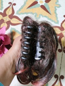 Big Flower And Hair Clutcher