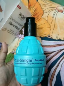 WOW Aqua-banger Face Wash