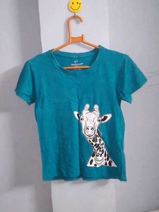 Cute Giraffe Tee