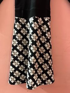 Girl&#39;s Black &amp; White Dress