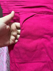 Beautiful Fluorescent Pink Jegging for active wear