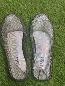Women Grey 🩶 Jutti