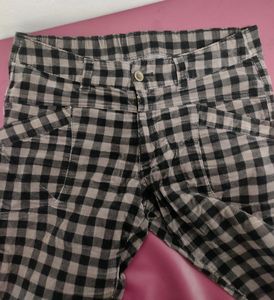 Check Pant.. 36-38 Size