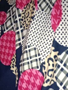 Pretty Frock Top in White, Pink and Navy mix👗