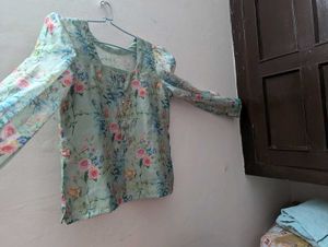 Floral Print Top