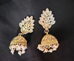 Aesthetic Jhumkas