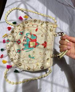Handmade Embroidery Shoulder Handbag