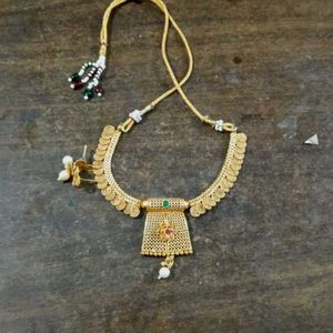 Golden Toned Necklace Set