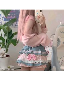 Cute korean top