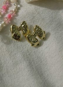 Cute Gold Bow Stud Earrings