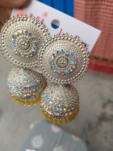 Sparkling Jhumka Earrings